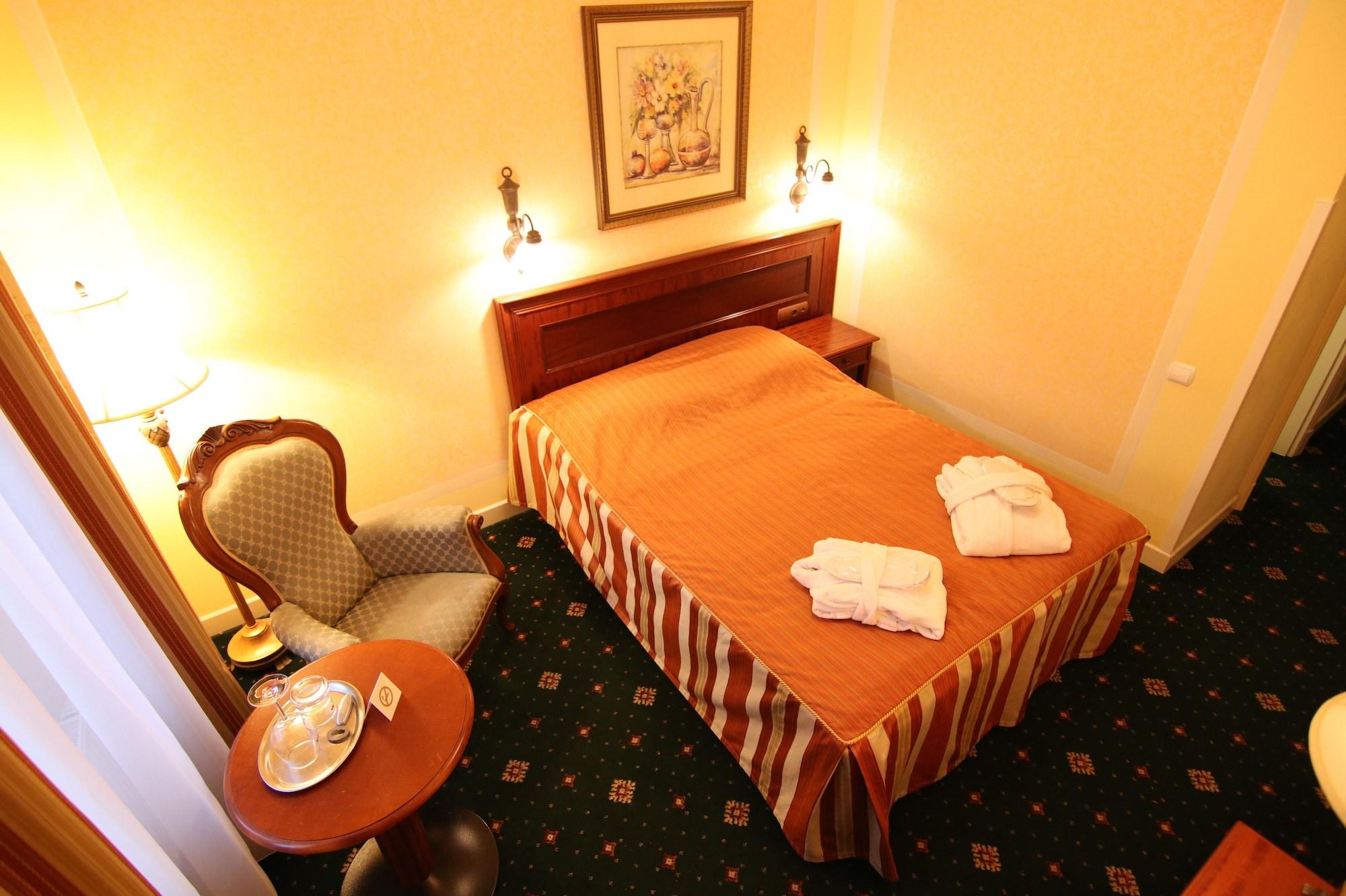 Humboldt Park Hotel & Spa Карлови Вари Екстериор снимка