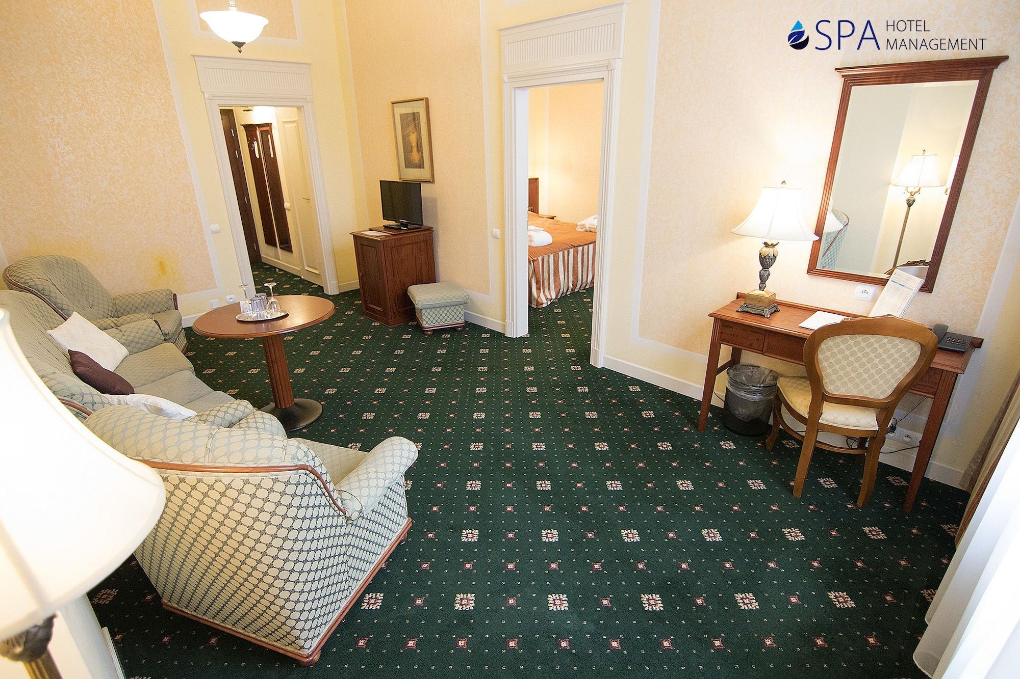 Humboldt Park Hotel & Spa Карлови Вари Екстериор снимка