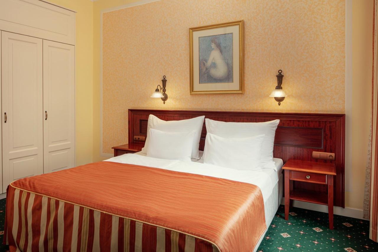 Humboldt Park Hotel & Spa Карлови Вари Екстериор снимка