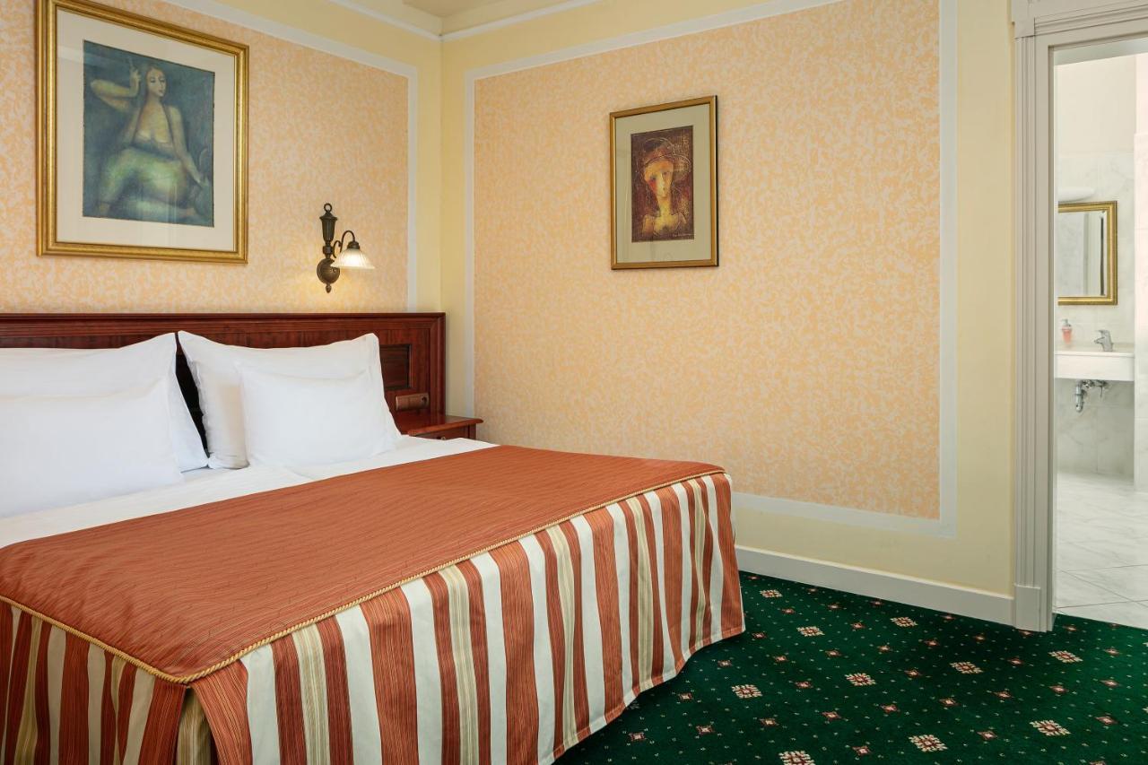 Humboldt Park Hotel & Spa Карлови Вари Екстериор снимка